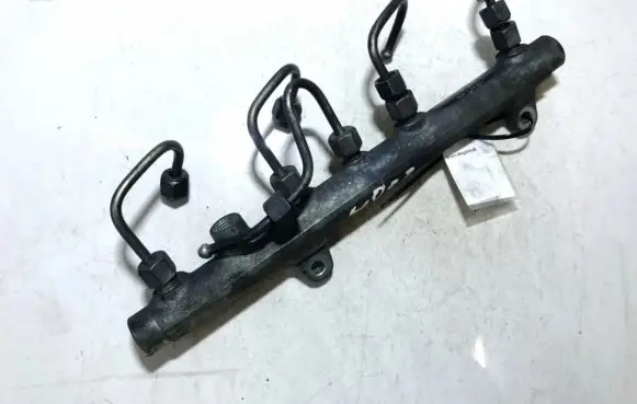 Fuel main line pipe