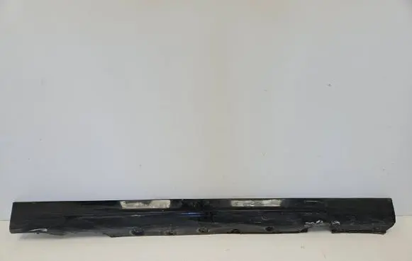 BMW 3 E46 Side skirt front trim 8209756
