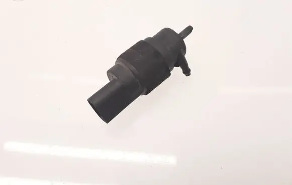 Audi A5 8T 8F Windscreen/windshield washer pump 8K5955647