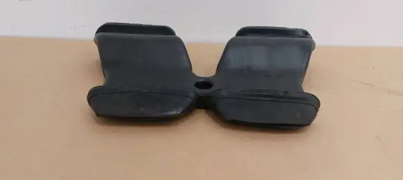Mercedes-Benz 380 560SEC C126 Cabin air duct channel 1268310036 1269970181