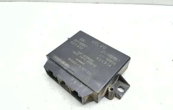 Volvo V70 Parking PDC control unit/module 30710957 30710956