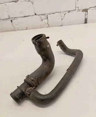 Ford Ranger Engine coolant pipe/hose 323220