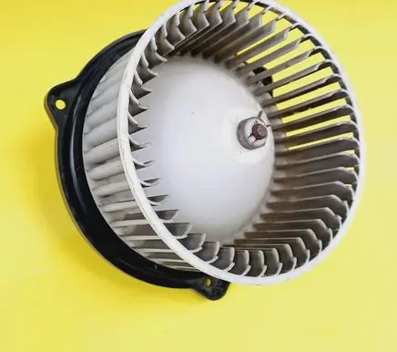Suzuki Jimny Heater fan/blower 194000