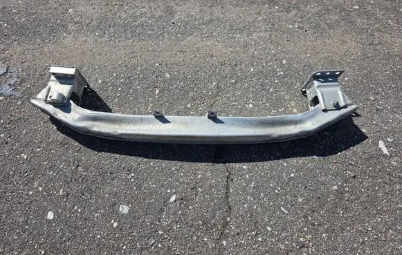 Audi A8 S8 D3 4E Front bumper cross member 4E0807111A 4E0807109A 4E0807271A