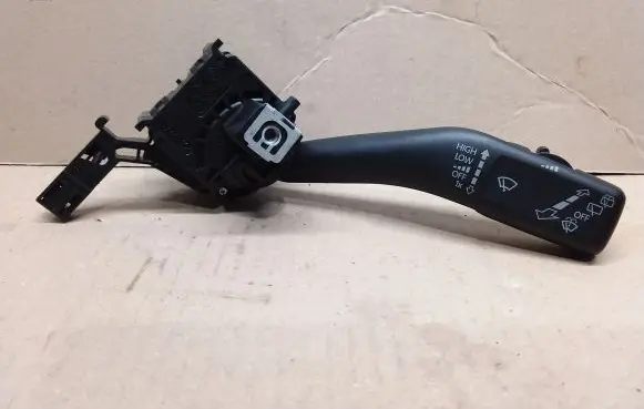 Skoda Octavia Mk2 (1Z) Wiper control stalk 1K0953519H