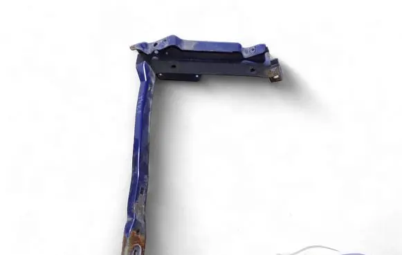 Volkswagen Transporter - Caravelle T4 Side radiator support slam panel 