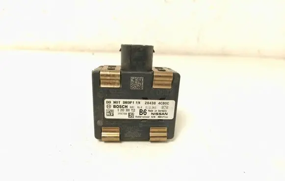 Nissan X-Trail T32 Distronic sensor radar 284384CB0C