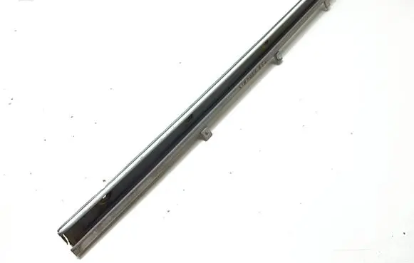 Volkswagen Transporter - Caravelle T5 Sliding door middle rail 7H1843871AA MR12