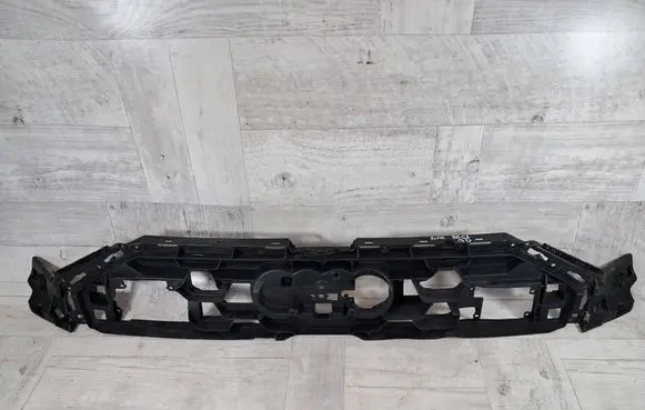 Audi A6 S6 C8 4K Front grill 4K0807233F