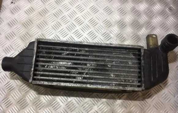 Ford Mondeo MK II Intercooler radiator