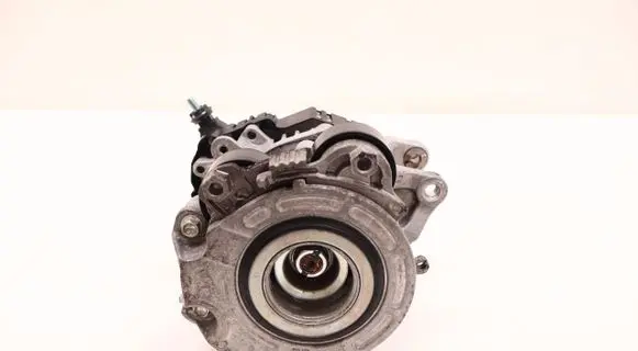 Mazda CX-30 Generator/alternator C3TB5291D