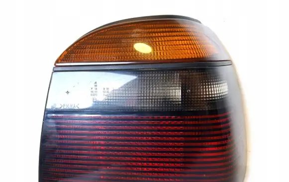 Volkswagen Golf III Rear/tail lights 1E0945112