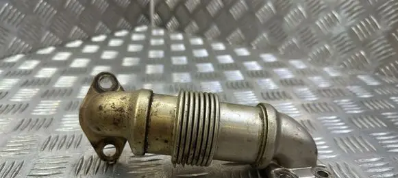 KIA Sorento EGR valve line/pipe/hose