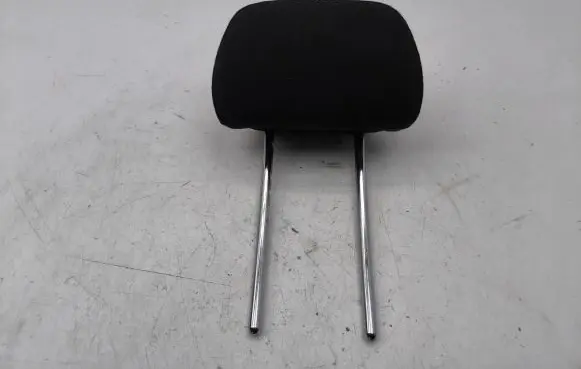 Mercedes-Benz C W204 Rear seat headrest 