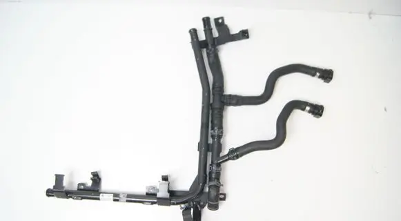 Porsche Cayenne (9PA) Engine coolant pipe/hose 7P0121070AB