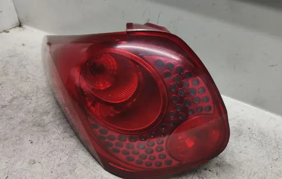 Peugeot 207 Rear/tail lights