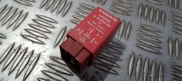 Volvo S70 V70 V70 XC Other relay 9472575 898959000