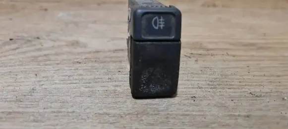 Fog light switch