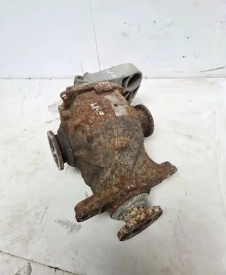 BMW 1 E81 E87 Rear differential 7524319 88090713 RP82S338