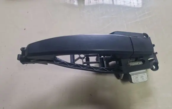 Opel Corsa D Front door exterior handle 24463524