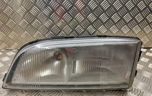 Volvo S70 V70 V70 XC Headlight/headlamp 14734300