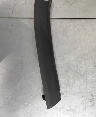 Foot area side trim