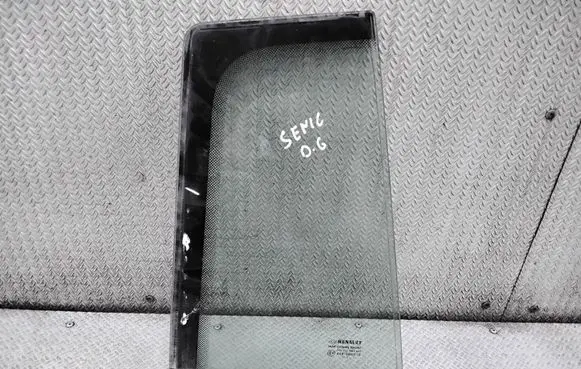 Rear vent window glass