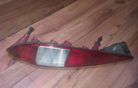 Ford Mondeo Mk III Rear/tail lights