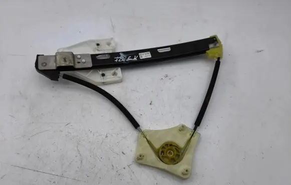 Audi A1 Rear window lifting mechanism without motor 82G839461 AU2700103S