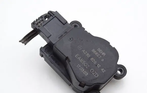 Mercedes-Benz E W211 Air flap motor/actuator A2308201242