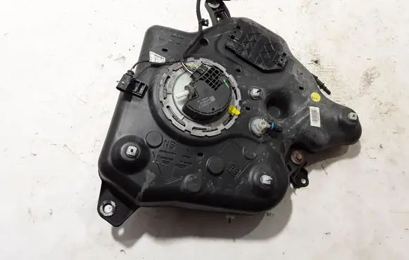 Audi A6 S6 C7 4G AdBlue liquid reservoir 4G0131877K
