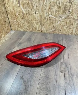 Rear/tail lights