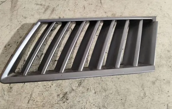 Renault Vel Satis Front grill 8061emp