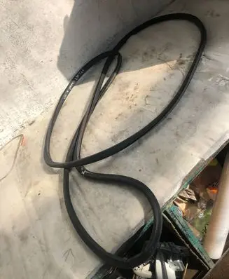 Volvo XC40 Front door rubber seal