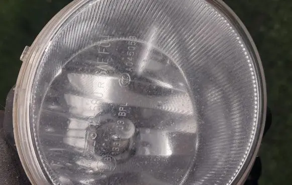 Toyota Prius (XW30) Front fog light 70618