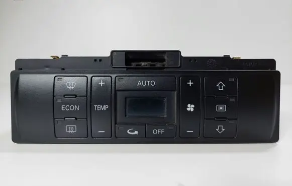 Audi A4 S4 B5 8D Climate control unit 8D0820043M