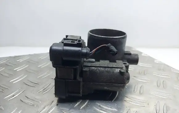 Volkswagen Golf V Throttle body valve 03C133062AKAS 03C133062A