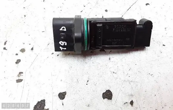 Audi A4 S4 B5 8D Mass air flow meter F00C2G2027 585172C