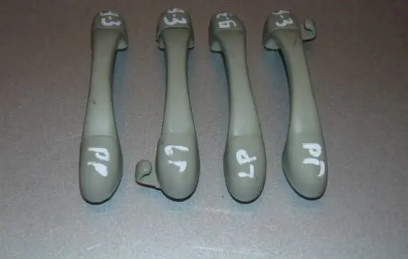Saab 9-3 Ver2 A set of handles for the ceiling 