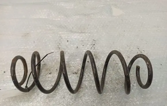 Mercedes-Benz B W245 Rear coil spring