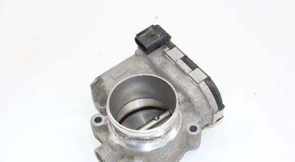 Ford Focus Throttle valve DS7E9F991BB