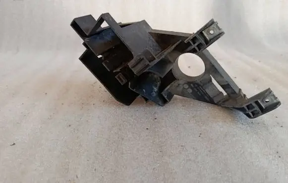 Audi Q7 4M Other body part 4M0907298