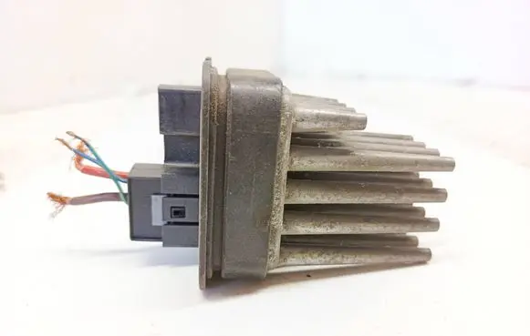 Opel Astra H Heater blower motor/fan resistor 52488536