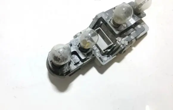 Audi A3 S3 8L Tail light bulb cover holder 8l0945257