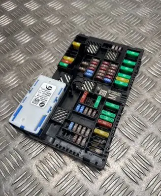 BMW X7 G07 Fuse module 5A3EC08 2318462538 11812010