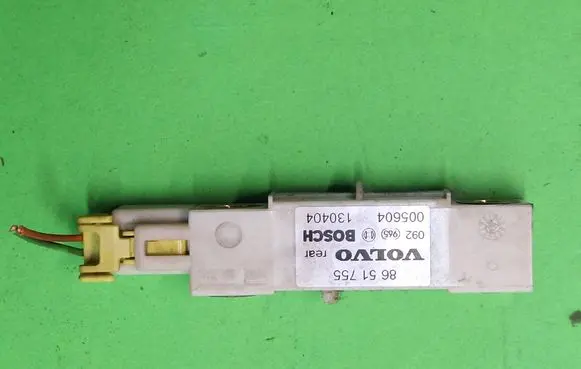 Volvo XC90 Airbag deployment crash/impact sensor 8651755 005604 130404