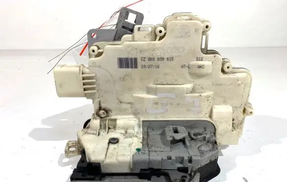 Audi A4 S4 B8 8K Rear door lock 8K0839015