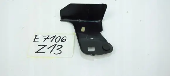 Peugeot 206 Fender mounting bracket