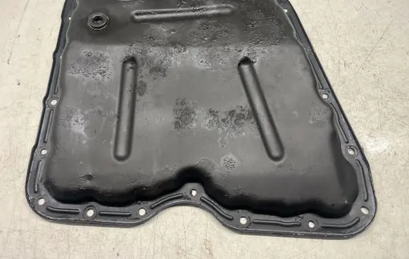 Opel Vivaro Oil sump 