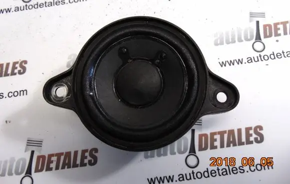 Mercedes-Benz E W211 Panel speaker A2118203002